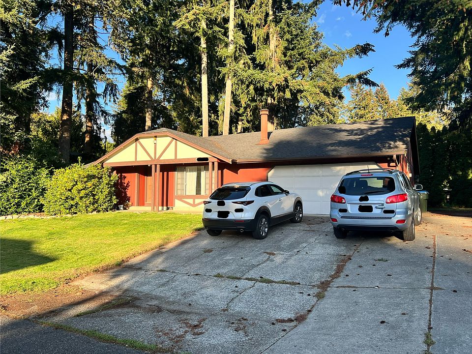 1st image of 728 Cottonwood Ct SE