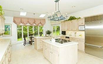 4th image of 8012 Greenwich Woods Dr