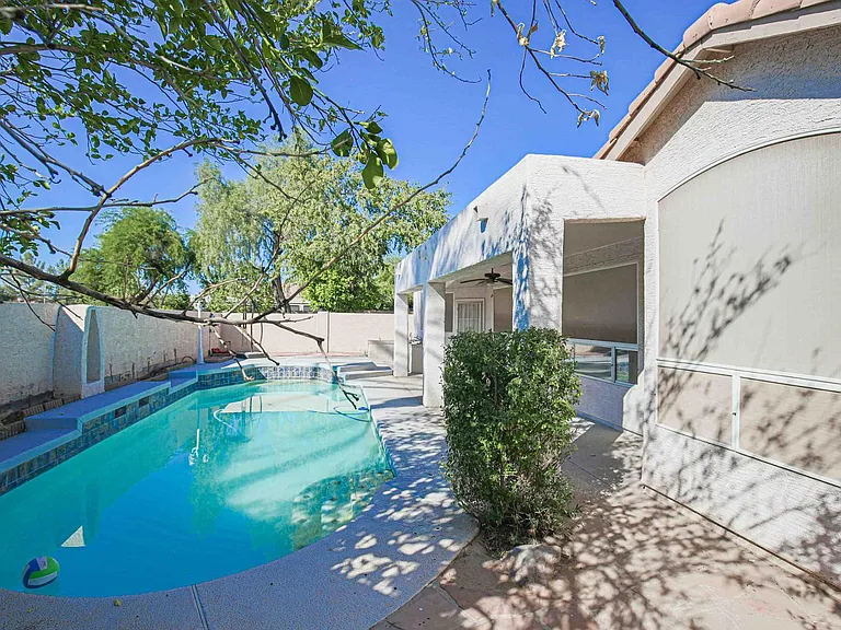 20376 N 66th Dr — Photo 3