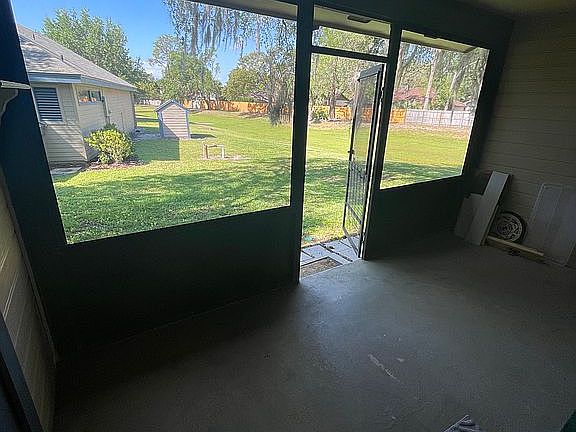 2nd image of 886 Commonwealth Ct