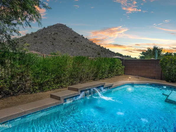 1812 E PARKSIDE Lane E, Phoenix, AZ 85024