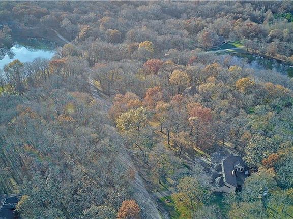 4th image of 26412 S Hickory Hills Dr