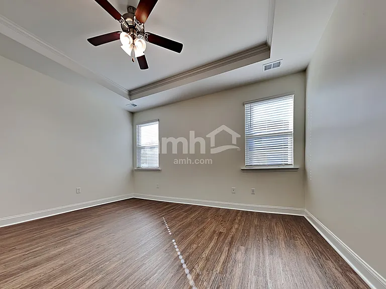 403 Ronter Ct — Photo 9