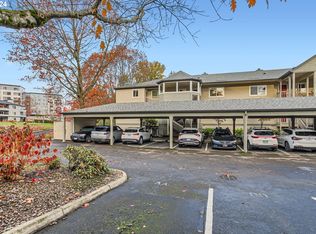 5110 S Landing Dr Unit 302, Portland, OR