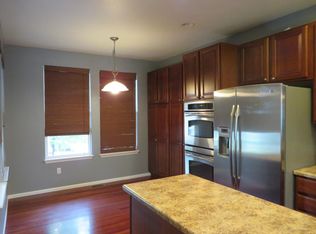 7423 Arco Iris Ln, Castle Pines, CO 80108