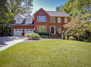 1405 Dobyns Dr, Kingsport, TN 37664