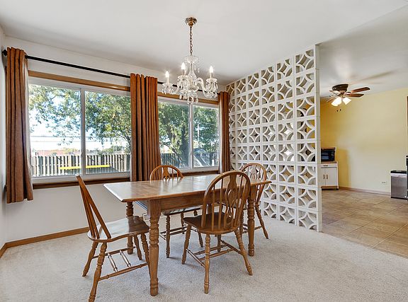 4th image of 1364 Miami Ln