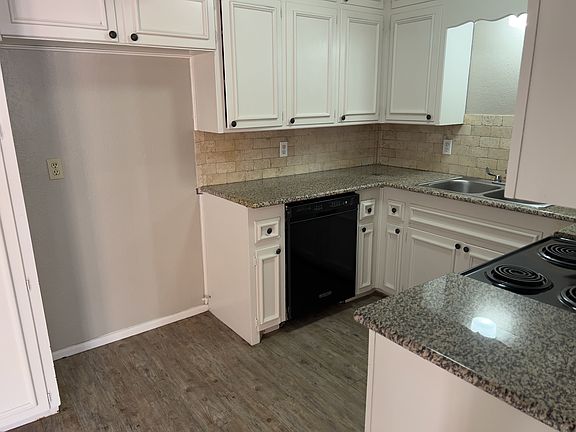 5th image of 5047 27th St