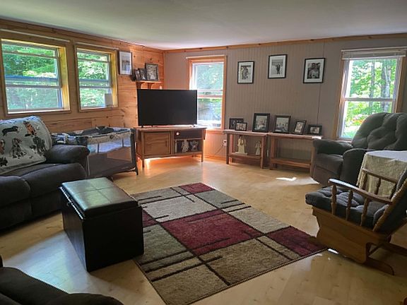 5th image of 515 Stream Road