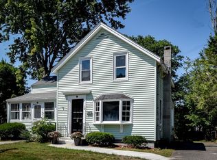 12 Pine St, Maynard, MA 01754