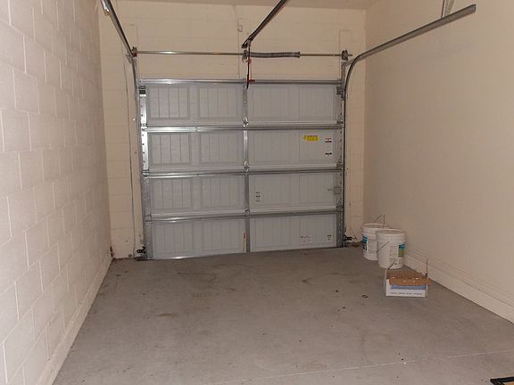 Clean 1-car garage.