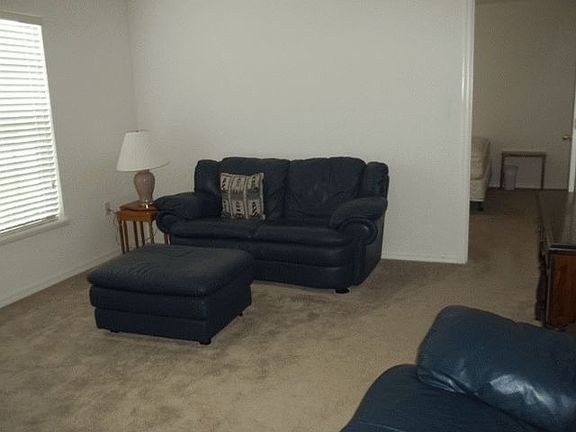 5th image of 1668 Nicollett Ave