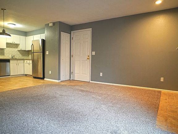 2nd image of 2575 S Syracuse Way APT E205