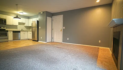 2575 S Syracuse Way Photo 1