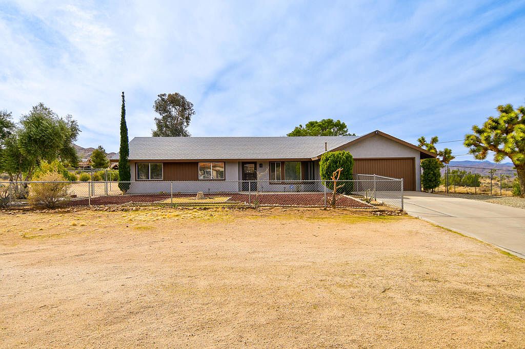 8754 Warren Vista Ave, Yucca Valley, CA 92284 | Zillow