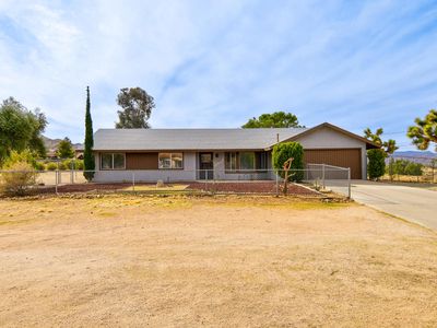 8754 Warren Vista Ave, Yucca Valley, CA, 92284