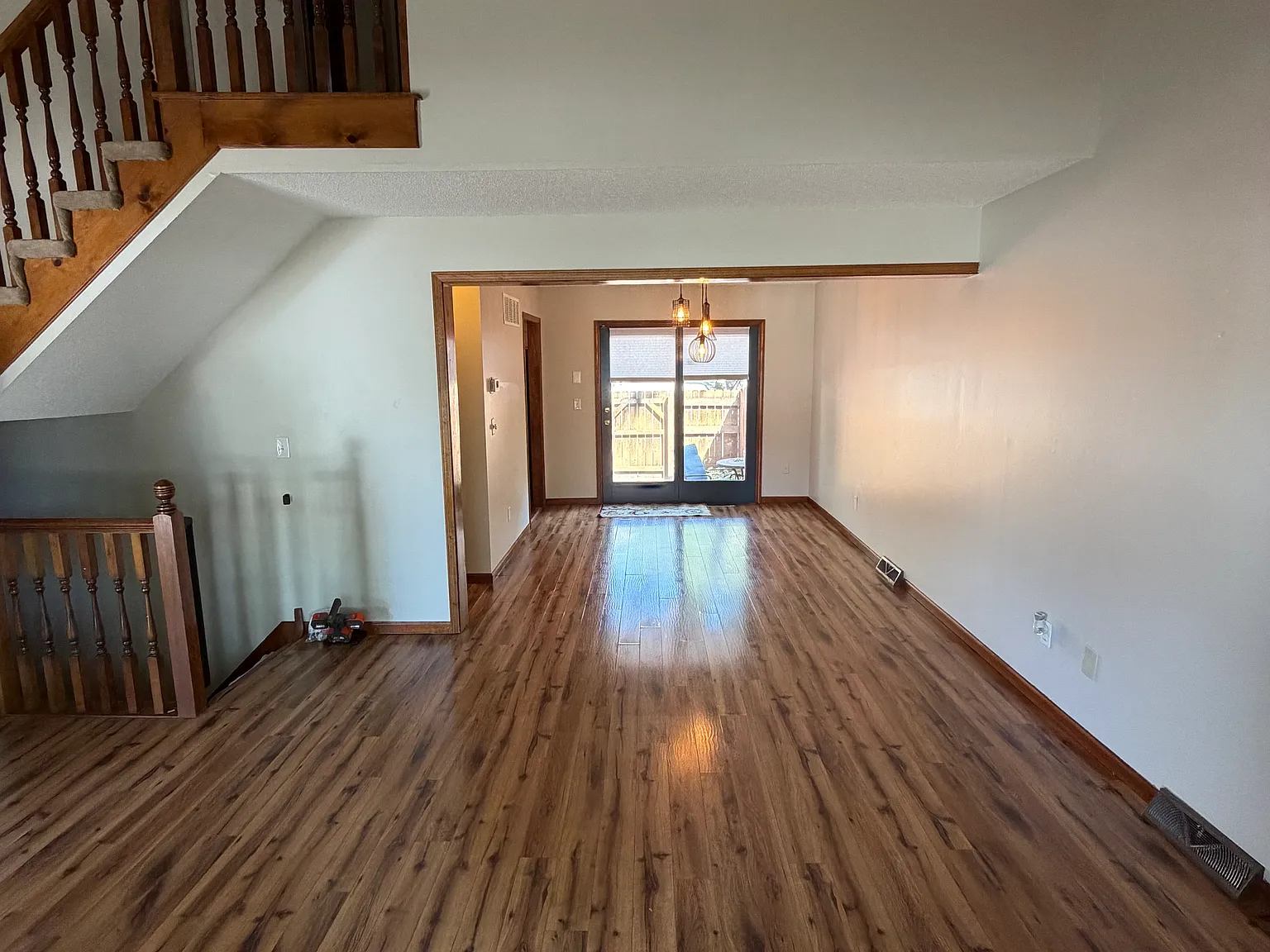 2 bed, 927 sqft, $1,850 — Photo 4