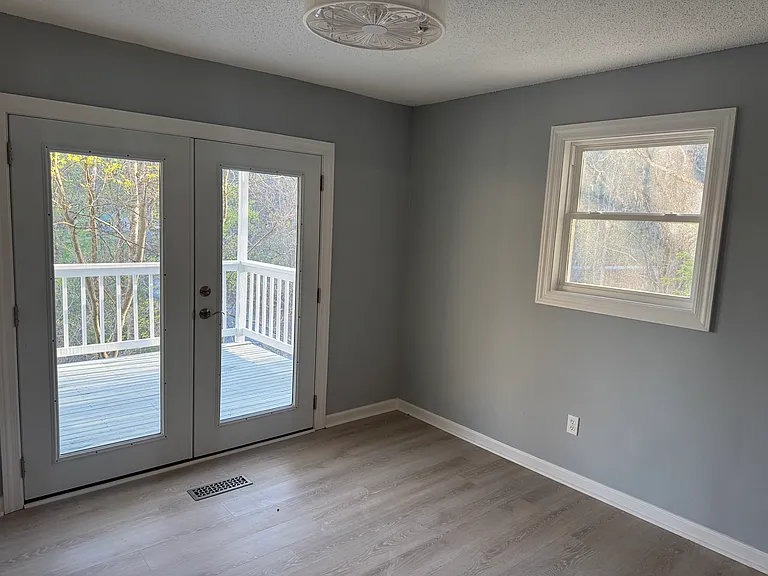 113 Wilcox Rd — Photo 5