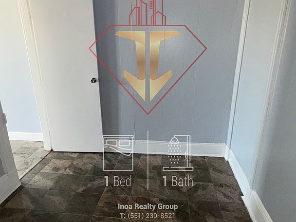 3rd image of 154 Union St APT 3R