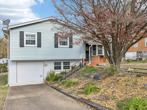 107 Gardendale Dr, Columbia, TN 38401