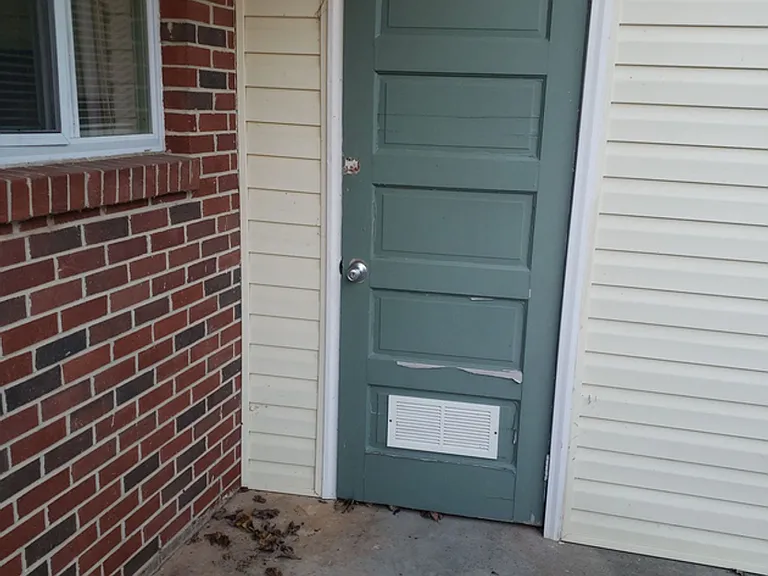 2356 Champion Ct — Photo 17