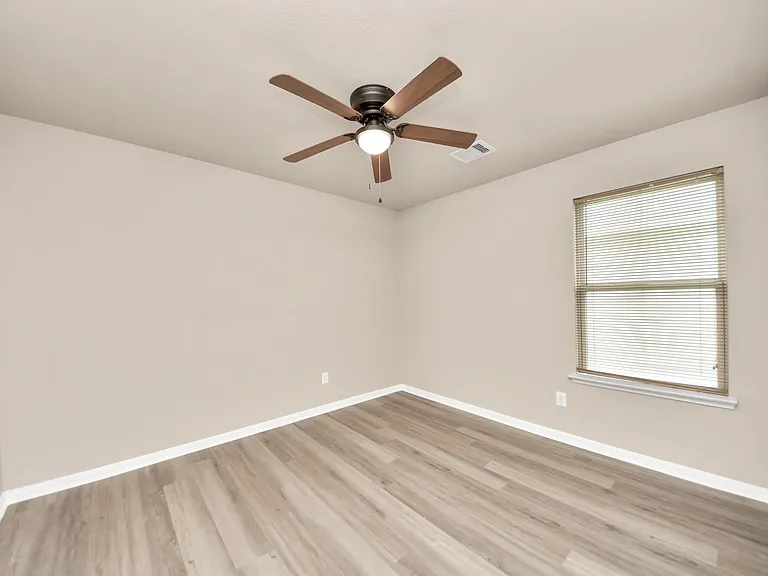14111 Brunswick Place Dr — Photo 20