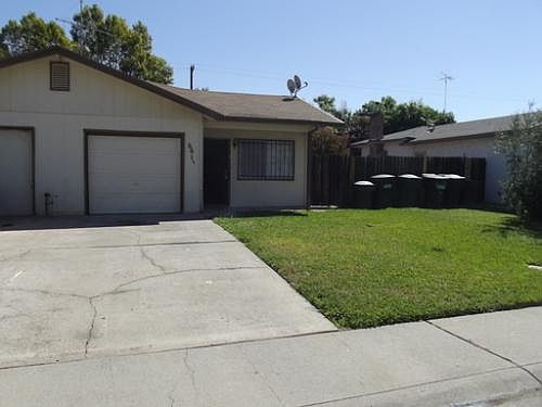 3rd image of 6611 50th St