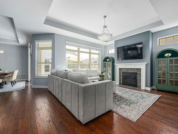 4th image of 103 Park Knoll Pl