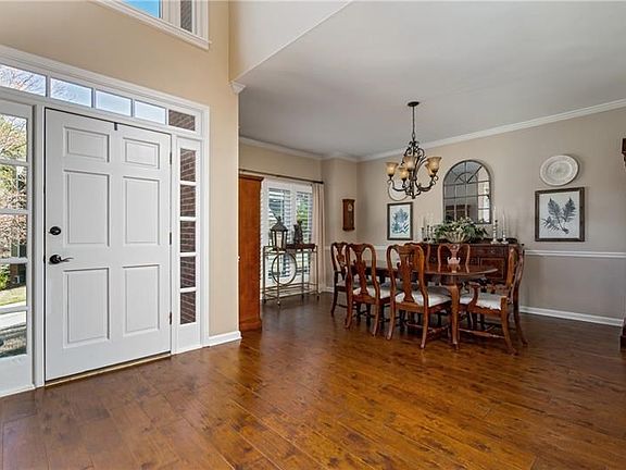 5th image of 107 Bent Creek Dr