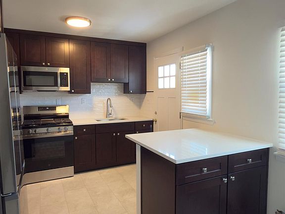 2nd image of 298 Central Ave #5B