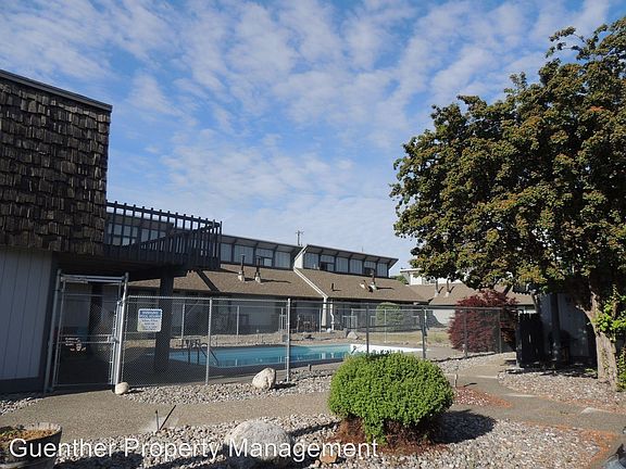 3rd image of 2918 E South Riverton Ave APT 16