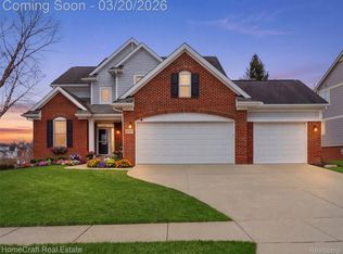 6031 Balmoral Way, Commerce Township, MI 48382