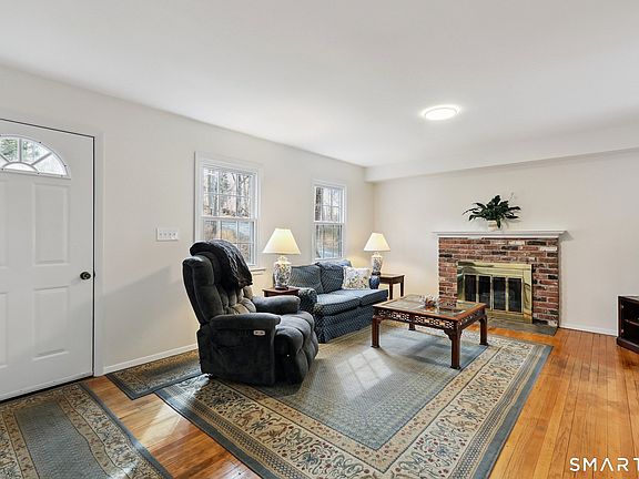 3rd image of 59 Cedar Hill Road