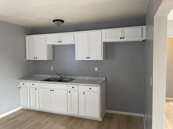 2nd image of 539 W 91st St APT 2