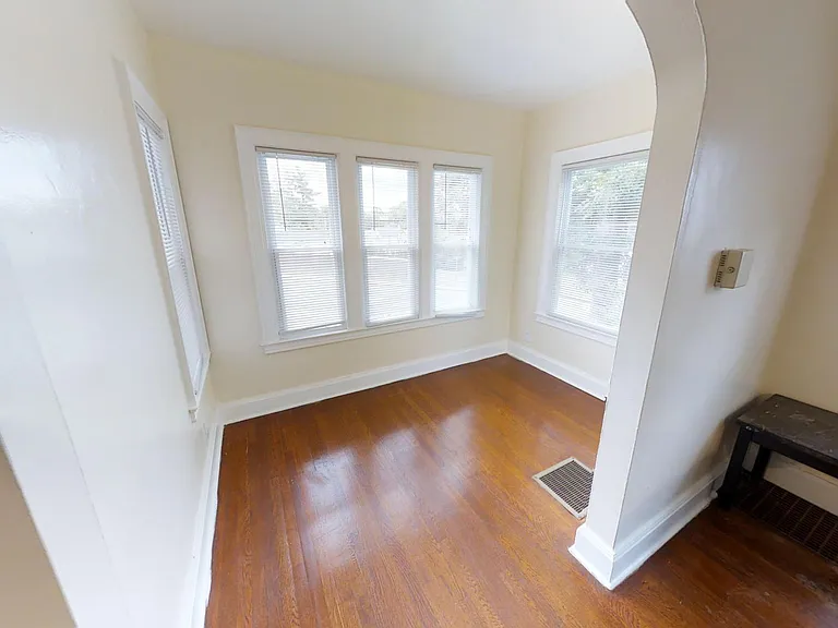 1005 E Colvin St #1 — Photo 14
