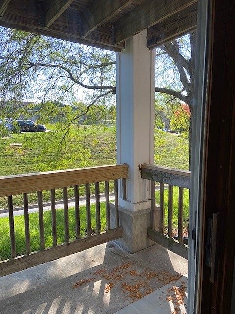 1st image of 1000 S 44th St #201