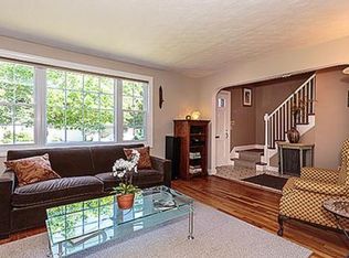 5 Dianne Rd, Medford, MA 02155