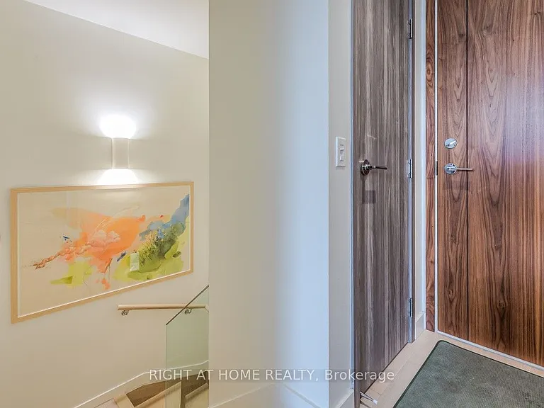 95 McMahon Dr #511 — Photo 21