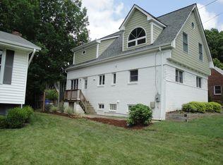 4501 Clearbrook Ln, Kensington, MD 20895
