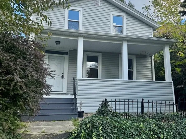 322 3rd St NE, Massillon, OH 44646