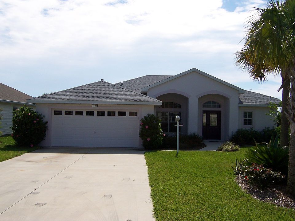 Energy Saver w/ Private Backyard!