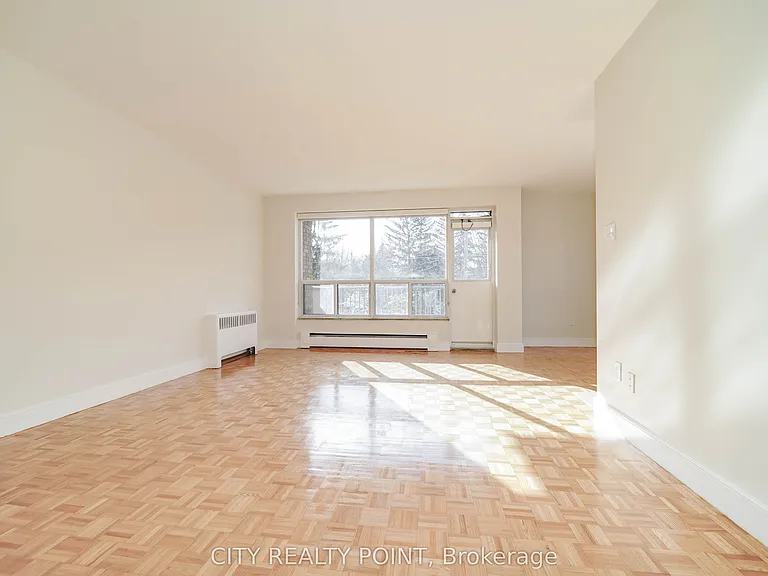 1291 Bayview Ave N #201 — Photo 6
