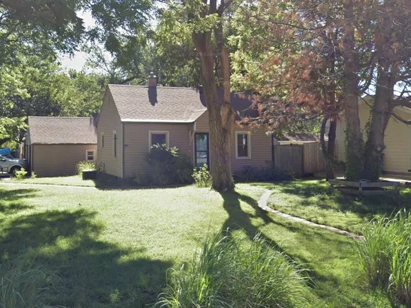 1250 N Baker St, Wichita, KS 67212