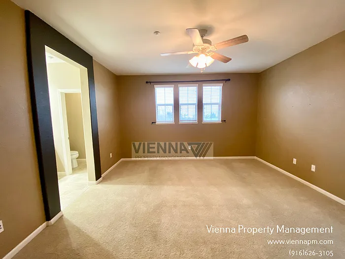 3301 Leiper Loop — Photo 18