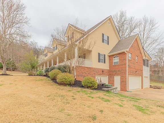 5th image of 2708 Indian Creek Ln