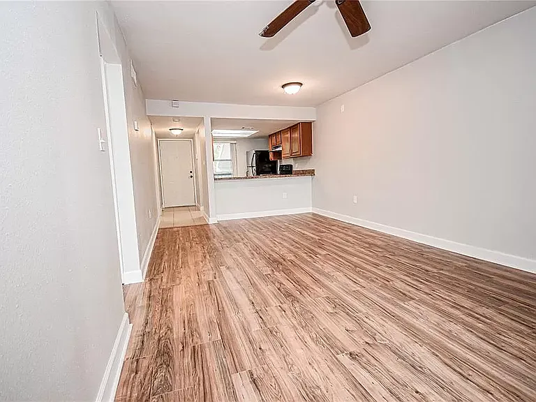 5040 Terrace Palms Cir #201 — Photo 8