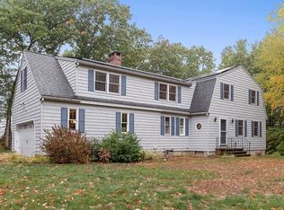 6 Helena Dr, Tyngsboro, MA 01879