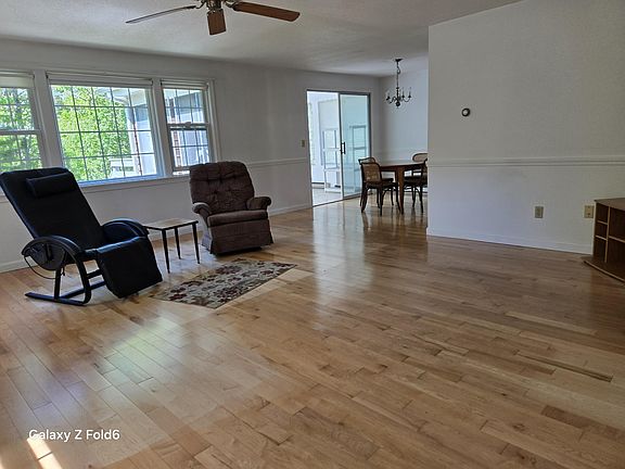 4th image of 222 Buck Island Road APT 4-5