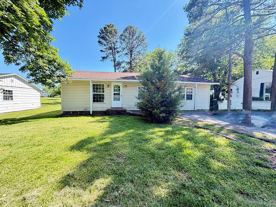 1st image of 10 Burgoyne Drive
