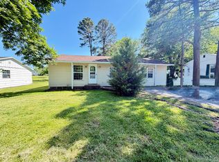 10 Burgoyne St, West Plains, MO 65775